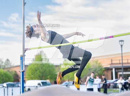 Thumbnail 3 in Stillwater/Greenwich/Berlin-New Lebanon Track Meet photogallery.