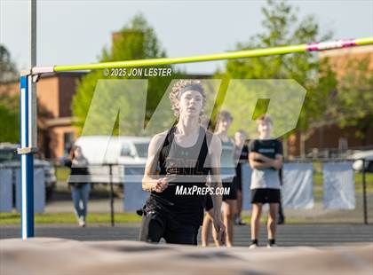 Thumbnail 2 in Stillwater/Greenwich/Berlin-New Lebanon Track Meet photogallery.
