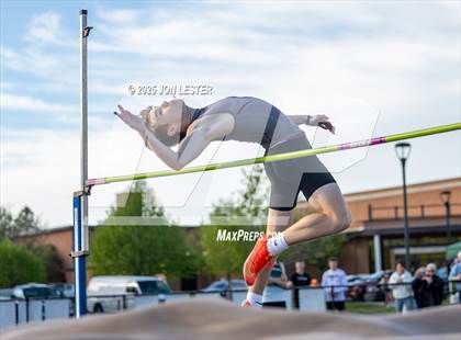 Thumbnail 1 in Stillwater/Greenwich/Berlin-New Lebanon Track Meet photogallery.