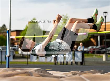 Thumbnail 2 in Stillwater/Greenwich/Berlin-New Lebanon Track Meet photogallery.