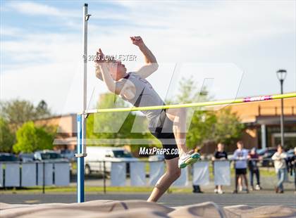 Thumbnail 1 in Stillwater/Greenwich/Berlin-New Lebanon Track Meet photogallery.