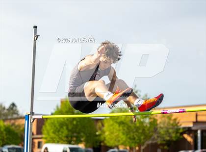 Thumbnail 2 in Stillwater/Greenwich/Berlin-New Lebanon Track Meet photogallery.