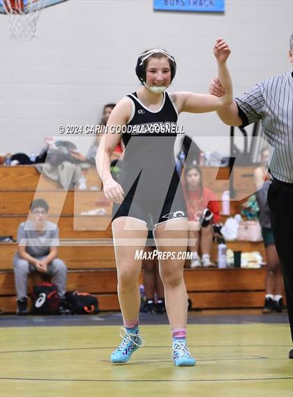 Thumbnail 2 in New Bern vs Havelock (Beast of the East) photogallery.