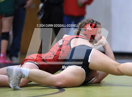 Thumbnail 3 in New Bern vs Havelock (Beast of the East) photogallery.