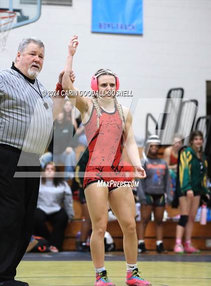 Thumbnail 2 in New Bern vs Havelock (Beast of the East) photogallery.