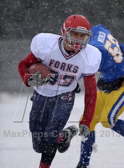 Thumbnail 2 in Cleveland Hill vs. Chenango Forks (NYSPHSAA Class C Semifinal) photogallery.