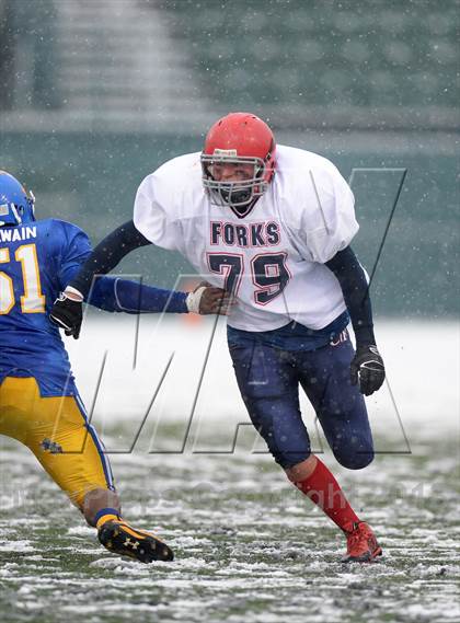 Thumbnail 1 in Cleveland Hill vs. Chenango Forks (NYSPHSAA Class C Semifinal) photogallery.
