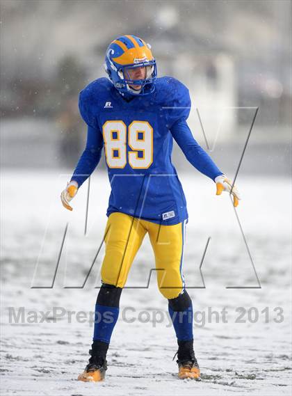 Thumbnail 1 in Cleveland Hill vs. Chenango Forks (NYSPHSAA Class C Semifinal) photogallery.