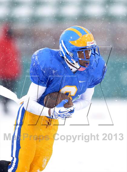 Thumbnail 1 in Cleveland Hill vs. Chenango Forks (NYSPHSAA Class C Semifinal) photogallery.