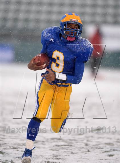 Thumbnail 3 in Cleveland Hill vs. Chenango Forks (NYSPHSAA Class C Semifinal) photogallery.