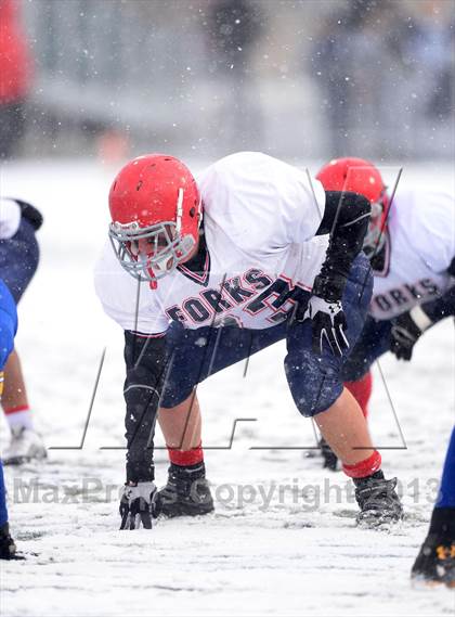 Thumbnail 2 in Cleveland Hill vs. Chenango Forks (NYSPHSAA Class C Semifinal) photogallery.