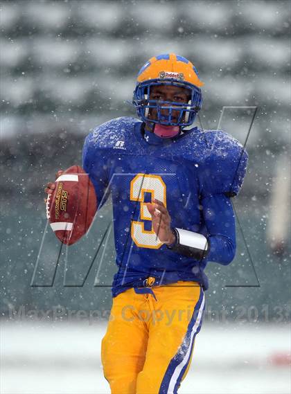 Thumbnail 1 in Cleveland Hill vs. Chenango Forks (NYSPHSAA Class C Semifinal) photogallery.