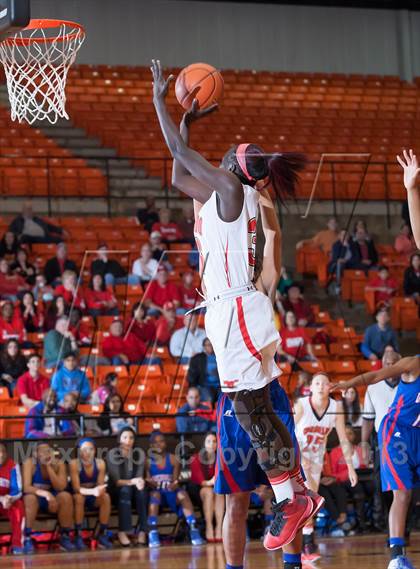 Thumbnail 1 in Duncanville vs Coronado (UIL 5A Region 1 Final Playoff) photogallery.