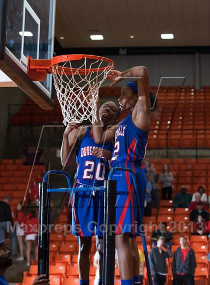Thumbnail 1 in Duncanville vs Coronado (UIL 5A Region 1 Final Playoff) photogallery.
