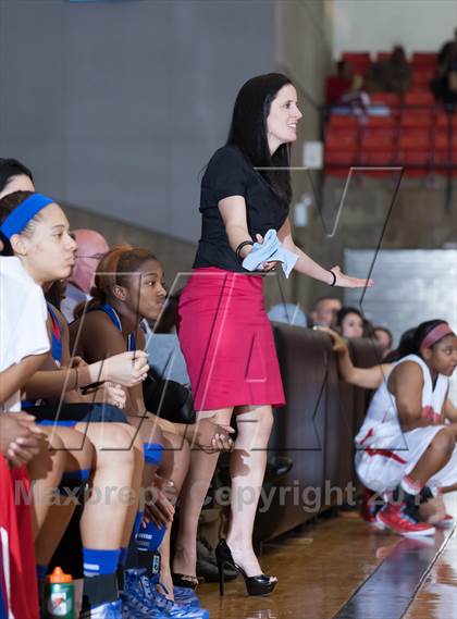 Thumbnail 1 in Duncanville vs Coronado (UIL 5A Region 1 Final Playoff) photogallery.
