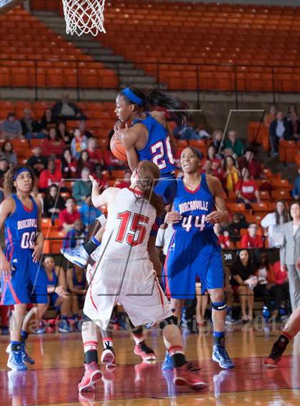 Thumbnail 3 in Duncanville vs Coronado (UIL 5A Region 1 Final Playoff) photogallery.