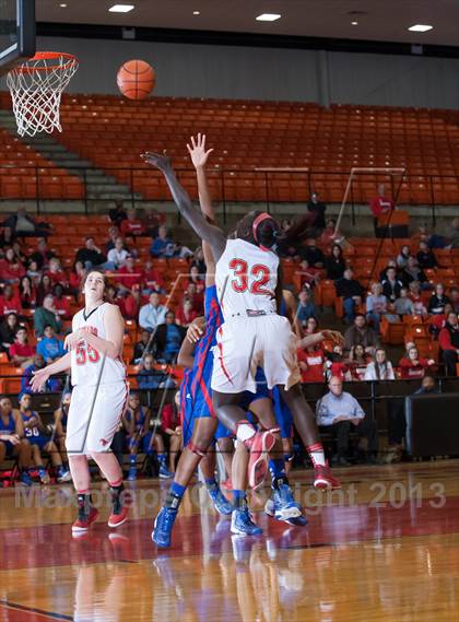Thumbnail 3 in Duncanville vs Coronado (UIL 5A Region 1 Final Playoff) photogallery.