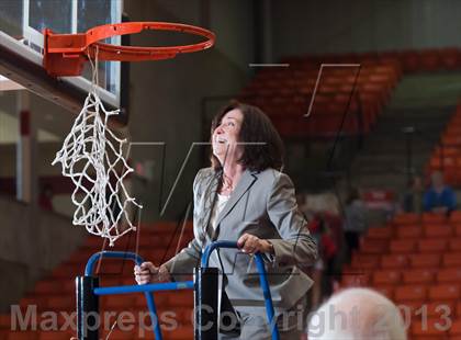 Thumbnail 2 in Duncanville vs Coronado (UIL 5A Region 1 Final Playoff) photogallery.