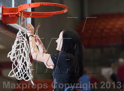 Thumbnail 1 in Duncanville vs Coronado (UIL 5A Region 1 Final Playoff) photogallery.
