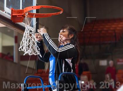 Thumbnail 2 in Duncanville vs Coronado (UIL 5A Region 1 Final Playoff) photogallery.