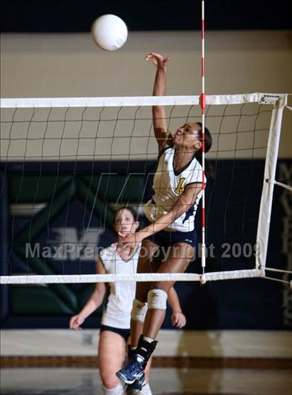 Thumbnail 2 in Stony Point @ McNeil photogallery.