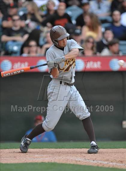 Thumbnail 2 in Huntington Beach vs. Crespi (CIF SS D2 Final) photogallery.