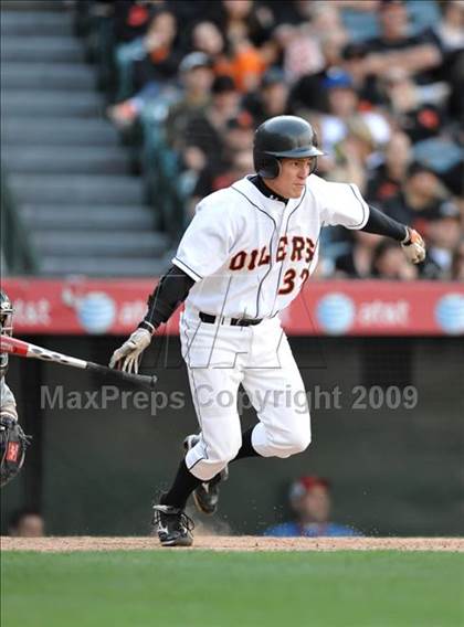 Thumbnail 1 in Huntington Beach vs. Crespi (CIF SS D2 Final) photogallery.