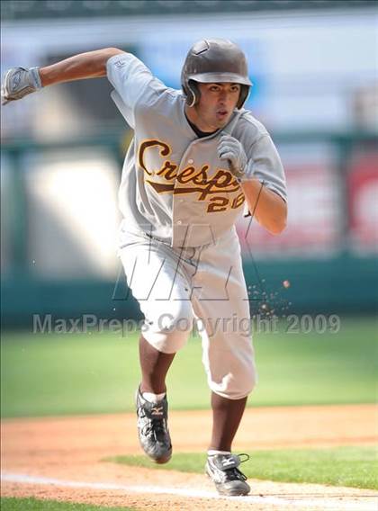 Thumbnail 3 in Huntington Beach vs. Crespi (CIF SS D2 Final) photogallery.