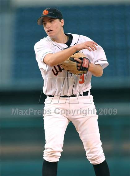 Thumbnail 1 in Huntington Beach vs. Crespi (CIF SS D2 Final) photogallery.
