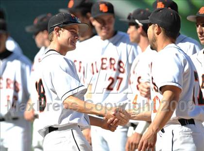 Thumbnail 3 in Huntington Beach vs. Crespi (CIF SS D2 Final) photogallery.