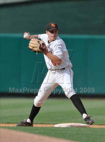 Thumbnail 3 in Huntington Beach vs. Crespi (CIF SS D2 Final) photogallery.