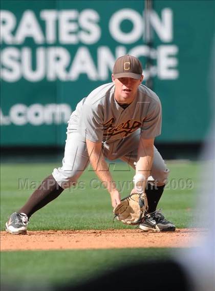 Thumbnail 2 in Huntington Beach vs. Crespi (CIF SS D2 Final) photogallery.