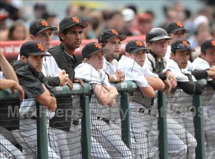 Thumbnail 3 in Huntington Beach vs. Crespi (CIF SS D2 Final) photogallery.
