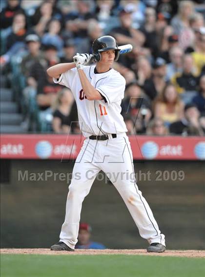 Thumbnail 2 in Huntington Beach vs. Crespi (CIF SS D2 Final) photogallery.