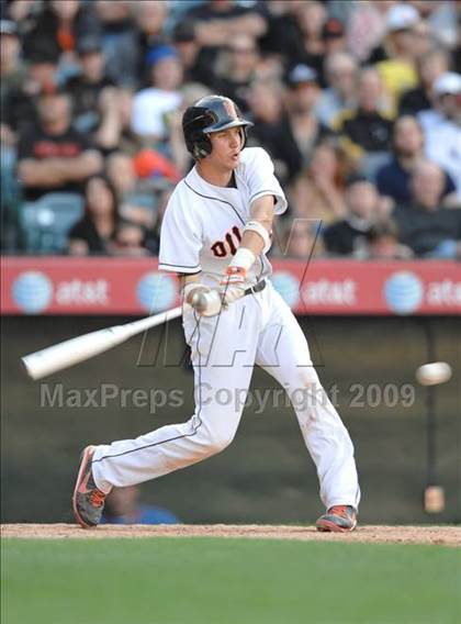 Thumbnail 3 in Huntington Beach vs. Crespi (CIF SS D2 Final) photogallery.