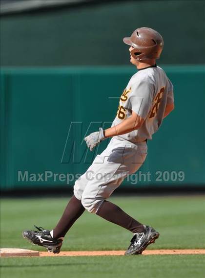 Thumbnail 1 in Huntington Beach vs. Crespi (CIF SS D2 Final) photogallery.