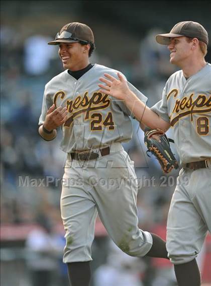 Thumbnail 3 in Huntington Beach vs. Crespi (CIF SS D2 Final) photogallery.