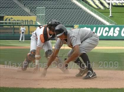 Thumbnail 3 in Huntington Beach vs. Crespi (CIF SS D2 Final) photogallery.