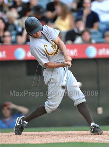 Thumbnail 3 in Huntington Beach vs. Crespi (CIF SS D2 Final) photogallery.