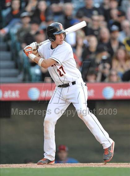 Thumbnail 2 in Huntington Beach vs. Crespi (CIF SS D2 Final) photogallery.