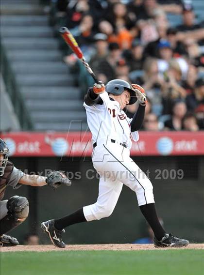 Thumbnail 2 in Huntington Beach vs. Crespi (CIF SS D2 Final) photogallery.