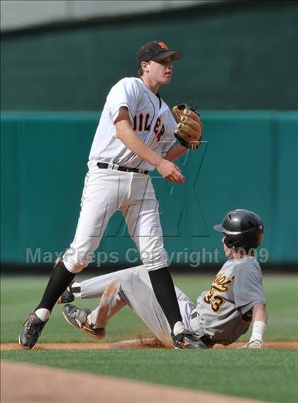 Thumbnail 1 in Huntington Beach vs. Crespi (CIF SS D2 Final) photogallery.