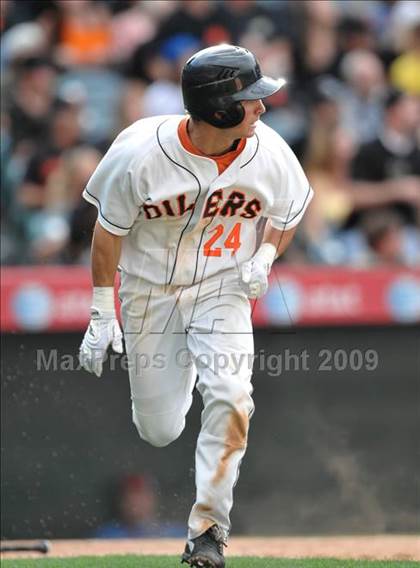 Thumbnail 2 in Huntington Beach vs. Crespi (CIF SS D2 Final) photogallery.