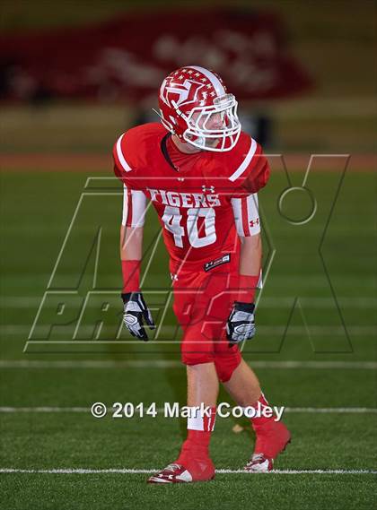 Thumbnail 1 in Mart vs. Hico (UIL 2A D1 Quarterfinal) photogallery.