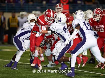 Thumbnail 2 in Mart vs. Hico (UIL 2A D1 Quarterfinal) photogallery.