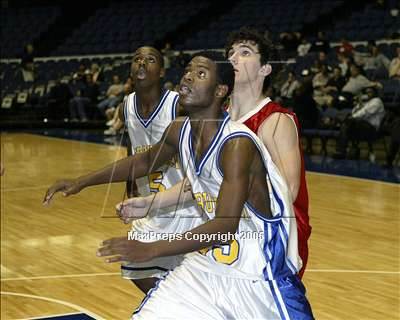 Thumbnail 1 in Fullerton vs. Verbum Dei (Nike Extravaganza) photogallery.