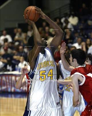 Thumbnail 3 in Fullerton vs. Verbum Dei (Nike Extravaganza) photogallery.