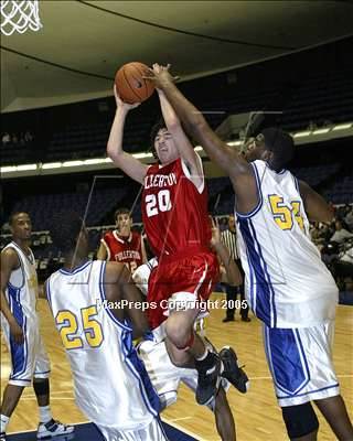 Thumbnail 1 in Fullerton vs. Verbum Dei (Nike Extravaganza) photogallery.