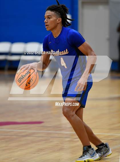 Thumbnail 1 in Southeast vs Winter Haven (Sunbash Tournament) photogallery.