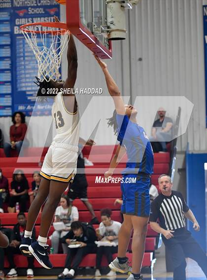 Thumbnail 2 in Southeast vs Winter Haven (Sunbash Tournament) photogallery.
